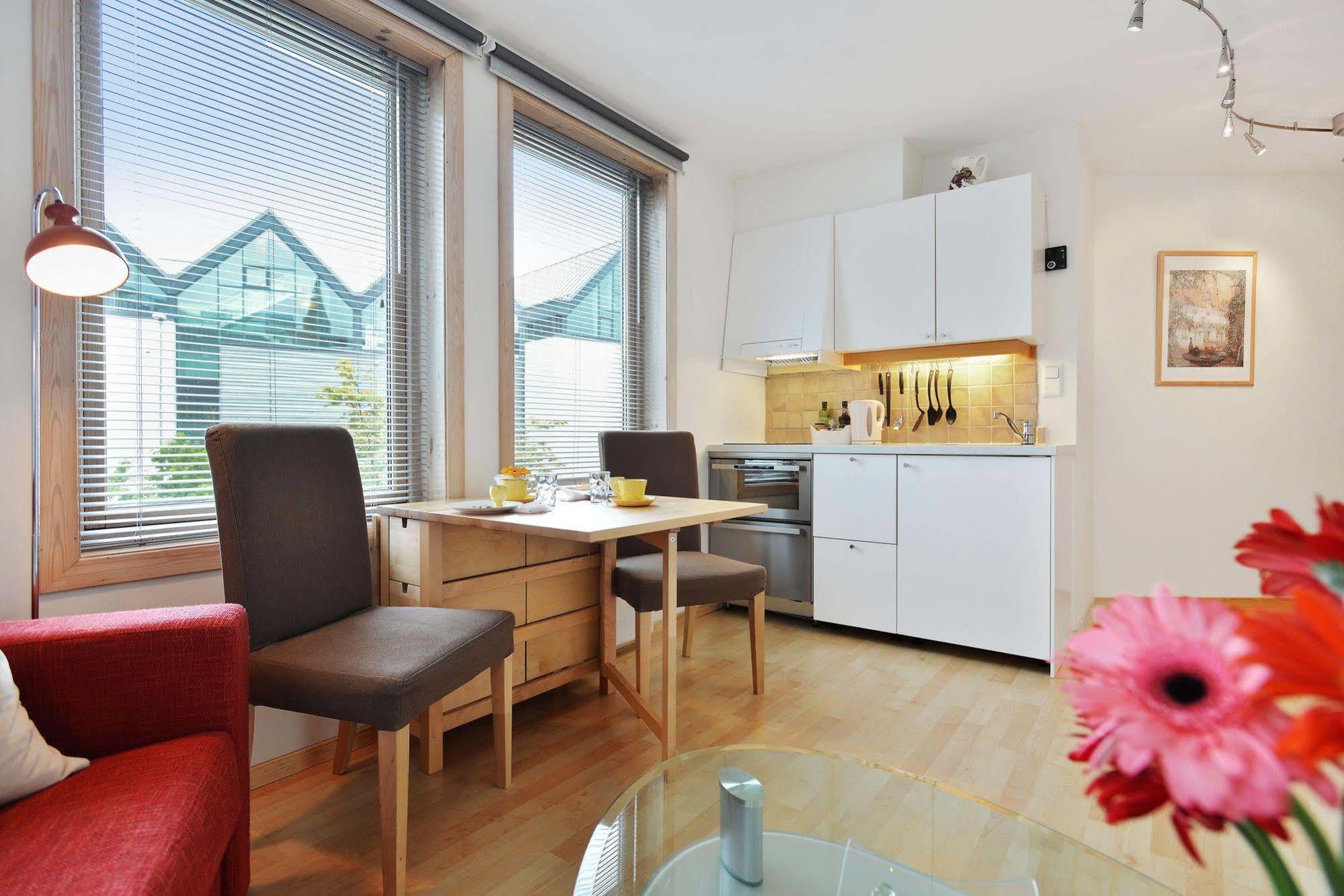 Bjorvika Apartments - Fiskepiren Stavanger Bagian luar foto